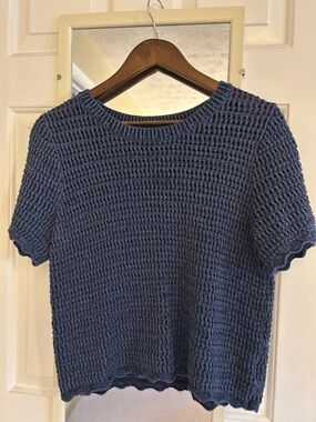 GAP Navy Blue Crocheted Knit Short Sleeve Top Size Medium